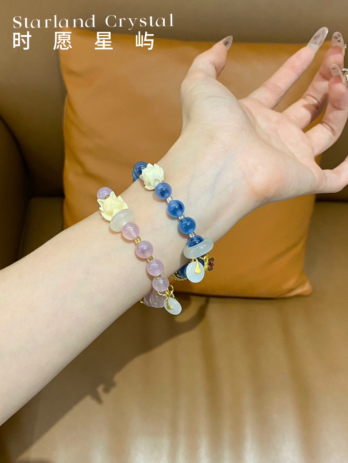 Azure Whisper Fox Charm – Blue Semi-Sugar Nine-Tailed Fox Bracelet