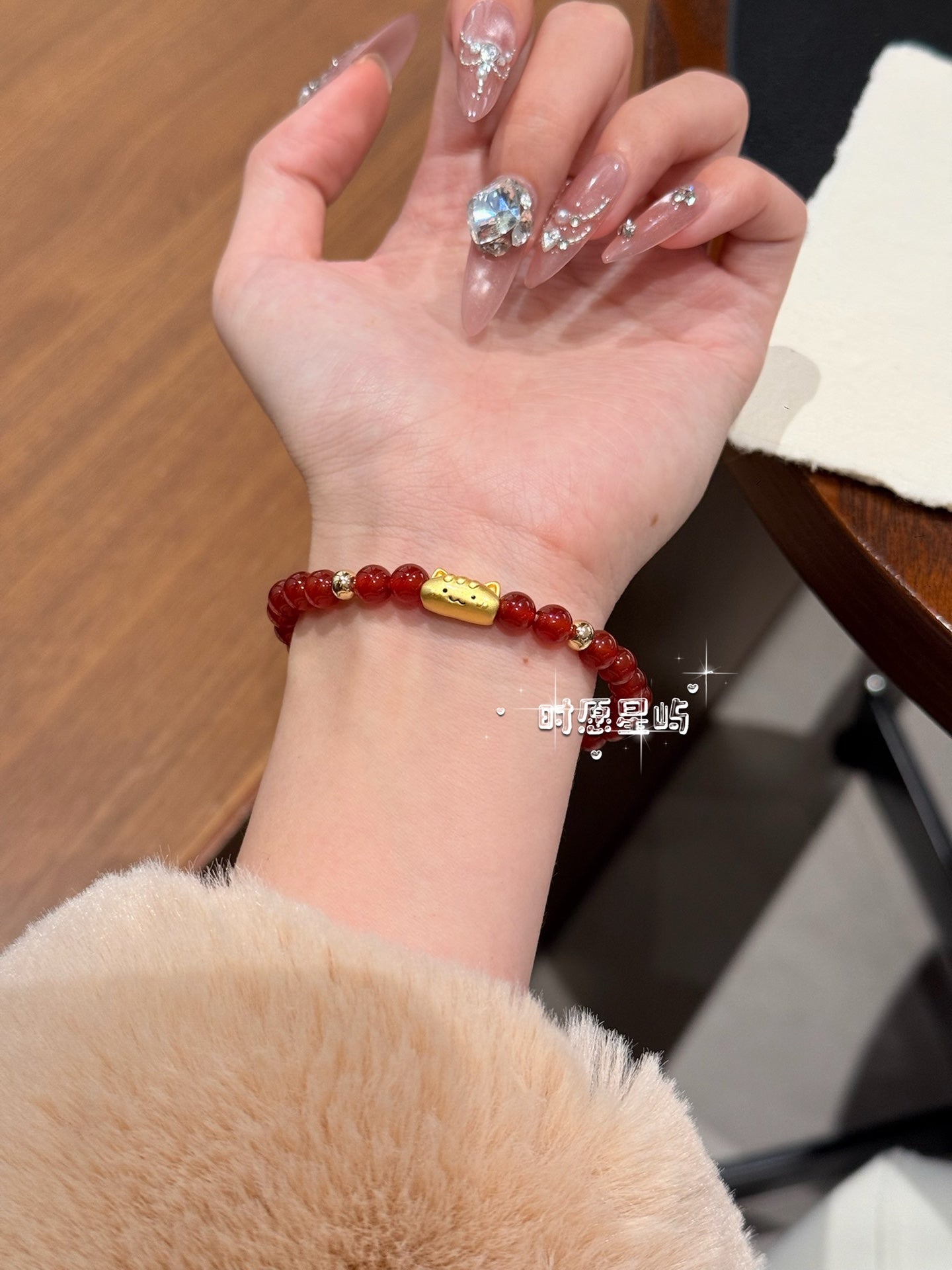Baguette Cat Family Bracelet · Red Agate Gold