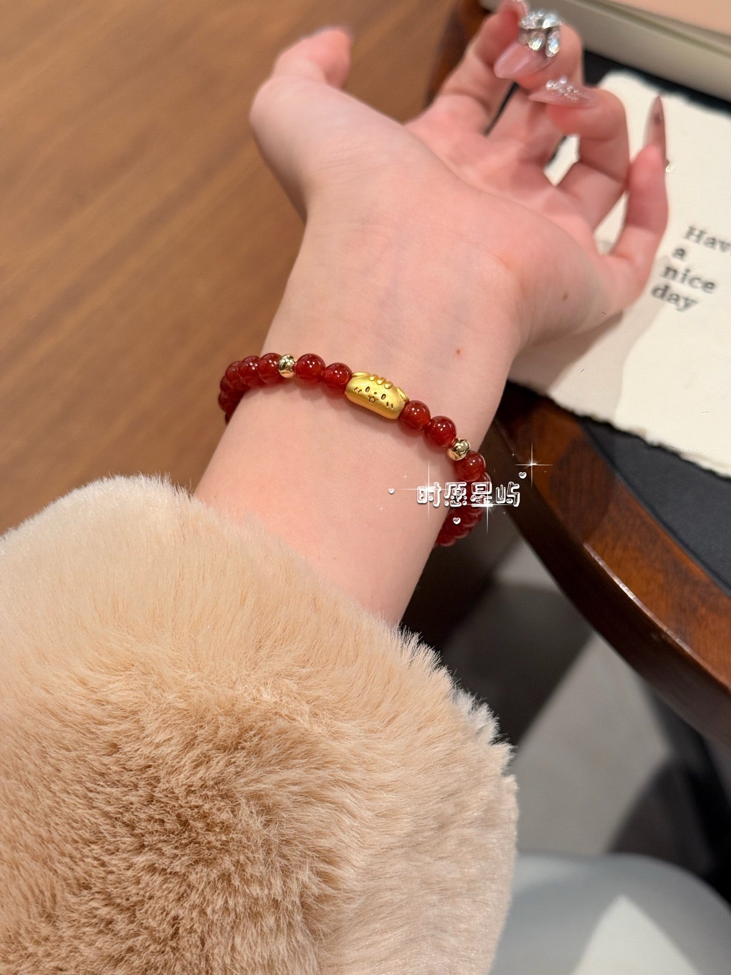Baguette Dog Family · Red Agate Gold Edition Bracelet